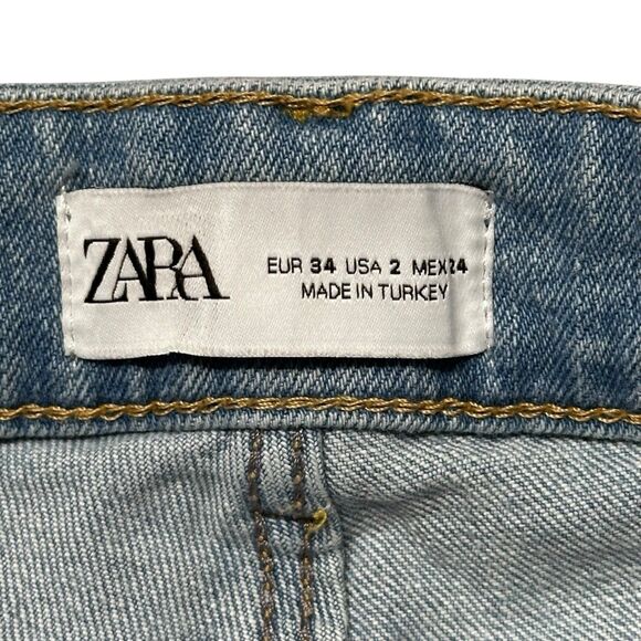 ZARA Women’s Mid Rise Cropped Flare Jeans Fringe Hem Size 2 Blue Denim Pants - Picture 6 of 11